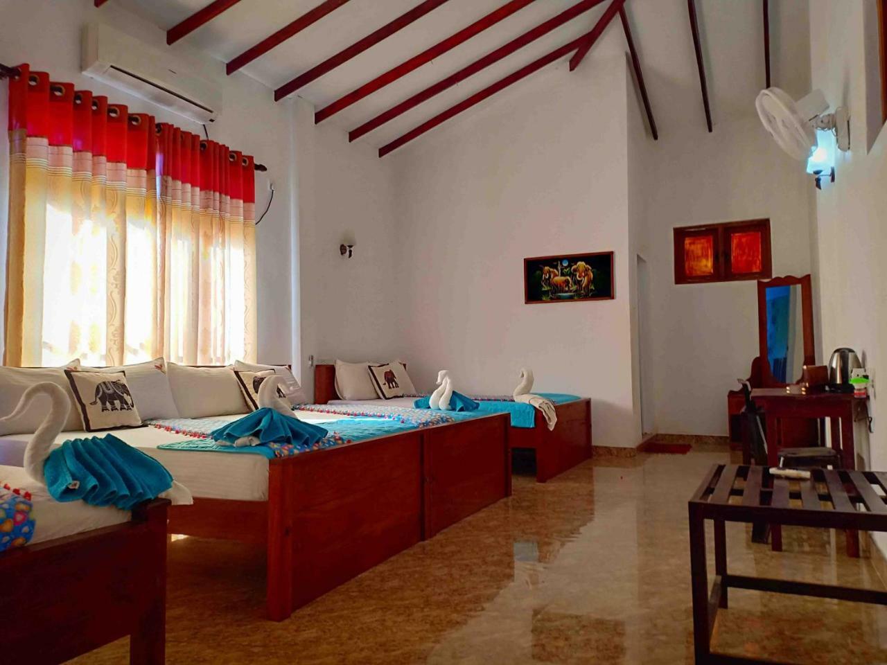 Hungry Lion Resort Sigiriya Dış mekan fotoğraf
