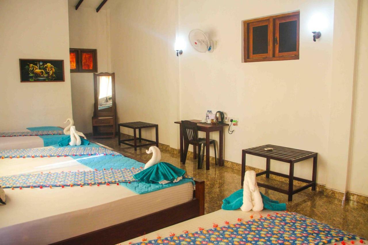 Hungry Lion Resort Sigiriya Dış mekan fotoğraf