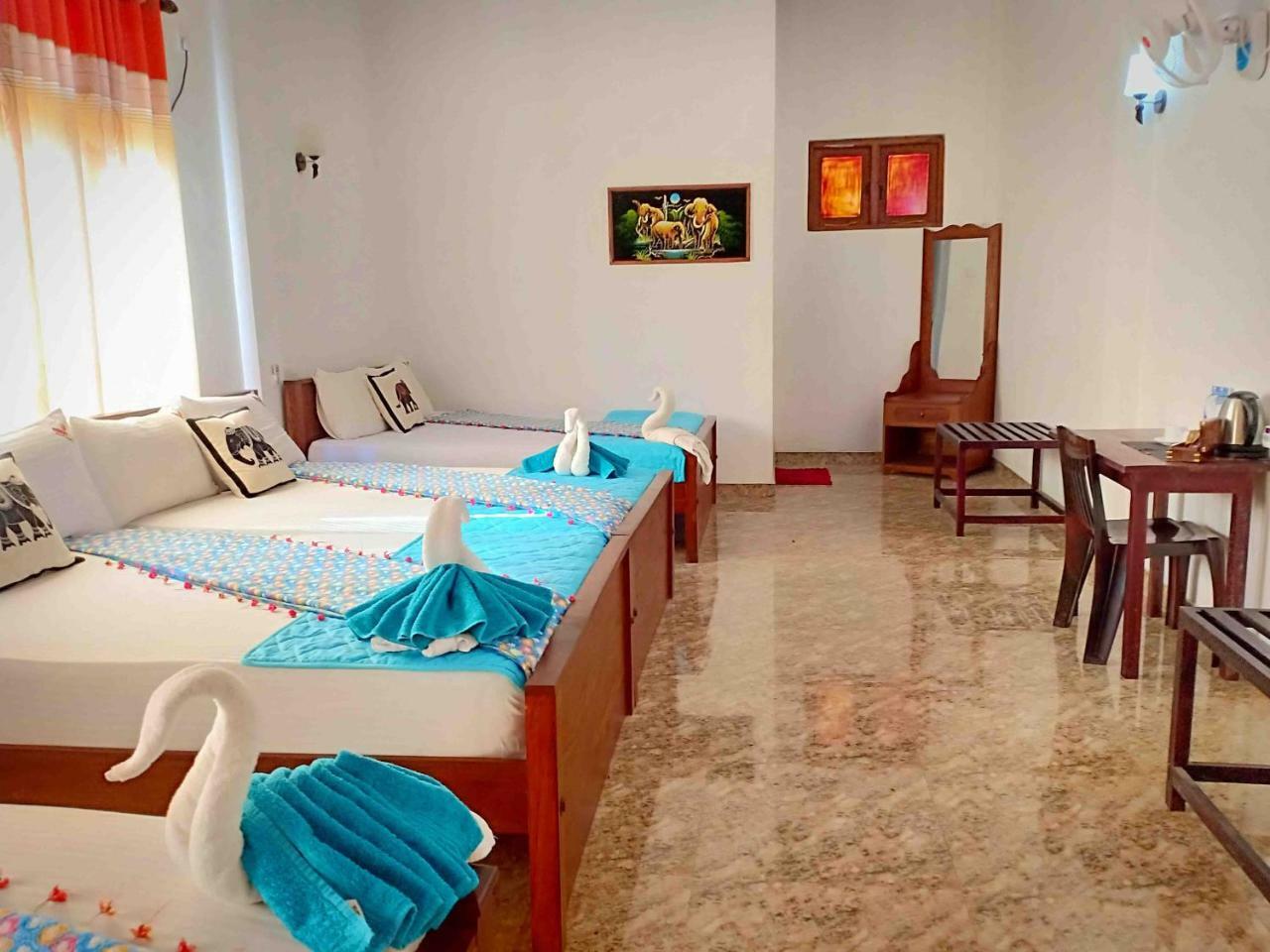 Hungry Lion Resort Sigiriya Dış mekan fotoğraf